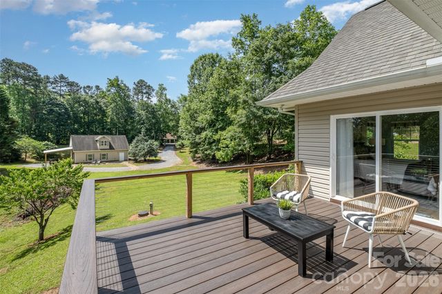 2845 Lakefront Drive, Belmont, NC 28012