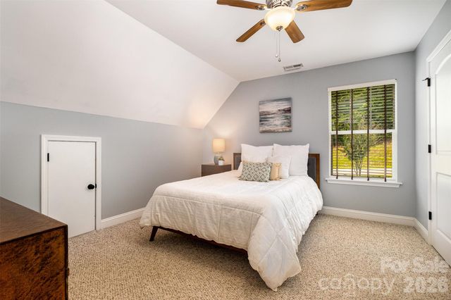 2845 Lakefront Drive, Belmont, NC 28012