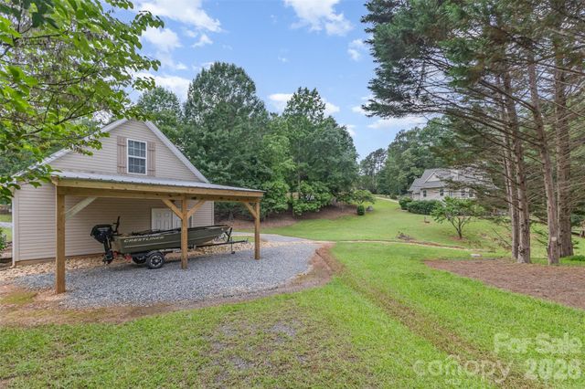 2845 Lakefront Drive, Belmont, NC 28012