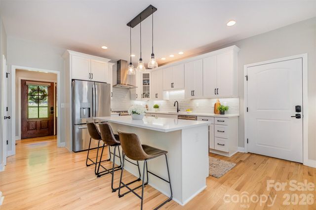 2845 Lakefront Drive, Belmont, NC 28012