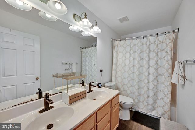 9303 PAYNE CT, Manassas Park, VA 20111