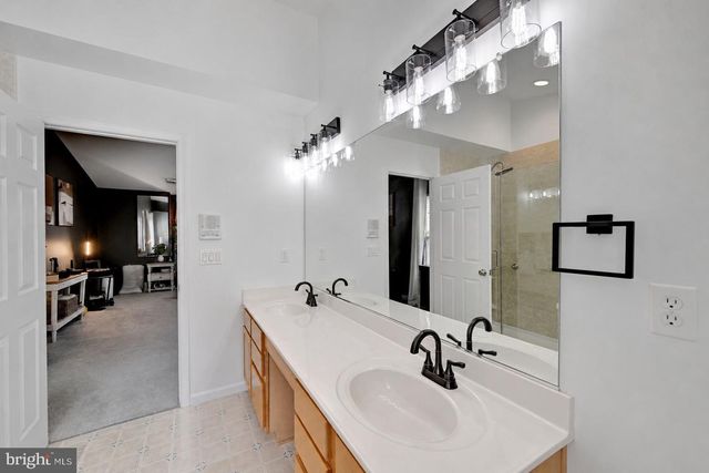 9303 PAYNE CT, Manassas Park, VA 20111