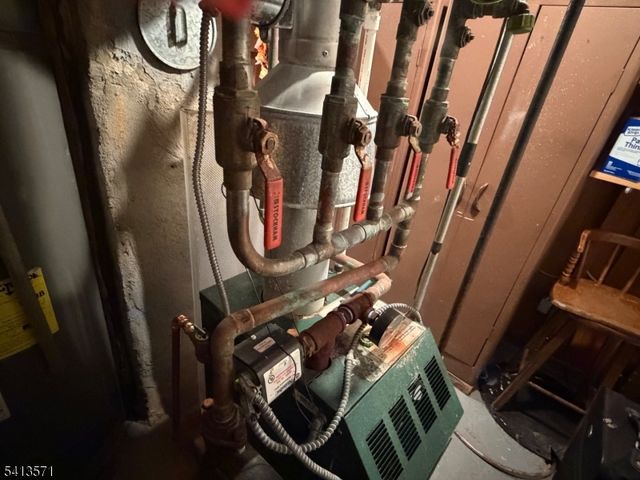 6 Patton St, Lodi Boro, NJ 07644