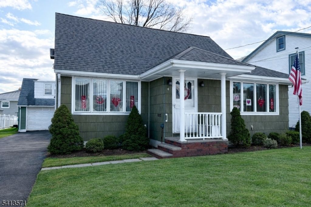 6 Patton St, Lodi Boro, NJ 07644