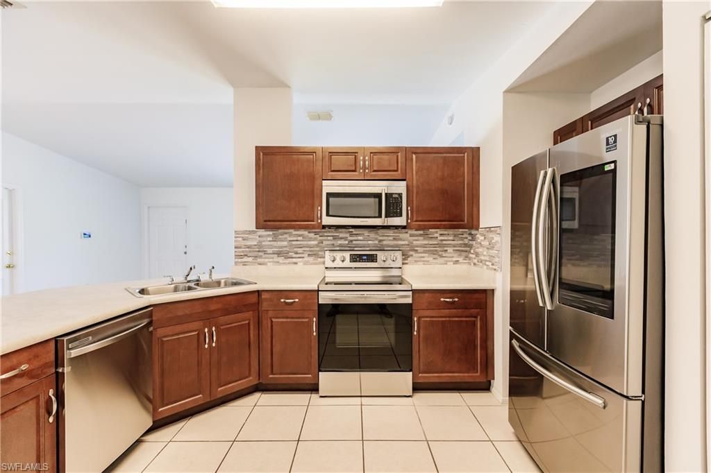 1108 WIILARD AVE, Lehigh Acres, FL 33972