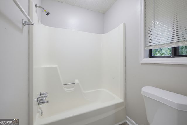2544 Highland Drive SE, Conyers, GA 30013