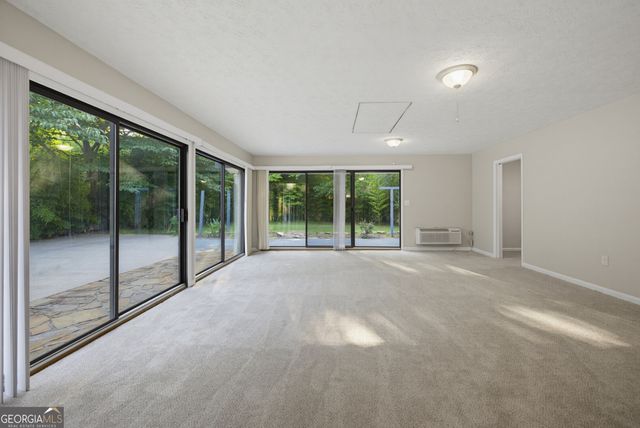 2544 Highland Drive SE, Conyers, GA 30013