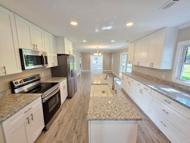 310 Bunch Ford Road, Holly Hill, SC 29059
