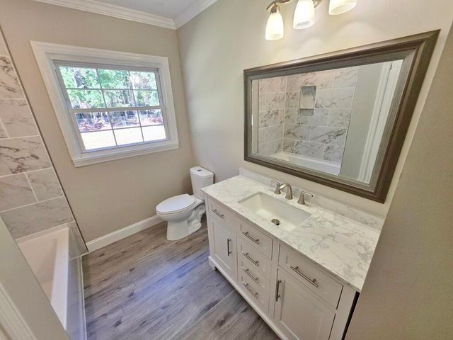310 Bunch Ford Road, Holly Hill, SC 29059