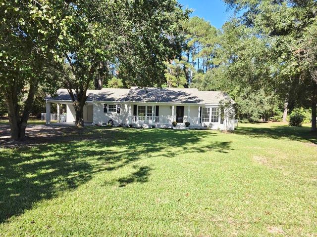 310 Bunch Ford Road, Holly Hill, SC 29059