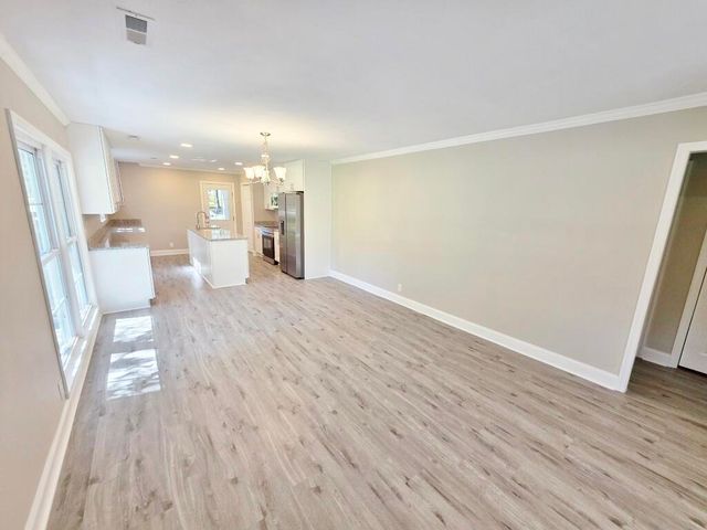 310 Bunch Ford Road, Holly Hill, SC 29059