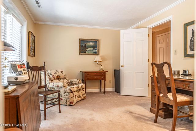 105 Canterbury Road, Southern Pines, NC 28387