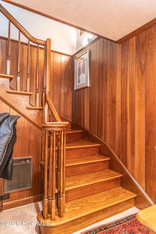 105 Canterbury Road, Southern Pines, NC 28387