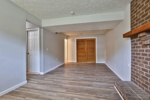 10884 West Road, Harrison, OH 45030