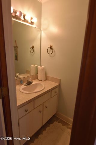 4000 Crosswinds Drive, Rocky Mount, NC 27803