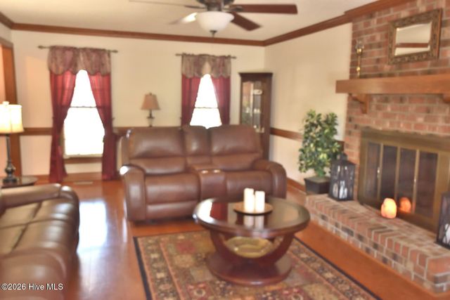 4000 Crosswinds Drive, Rocky Mount, NC 27803