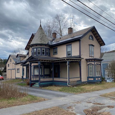 24 School Street, Rockingham, VT 05101