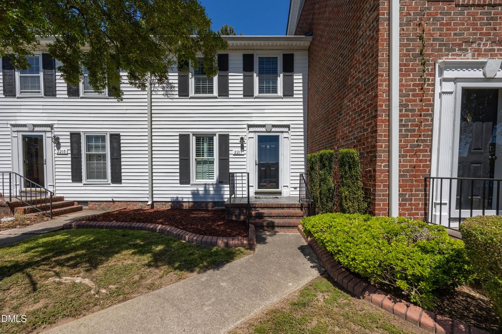 2217 Nash Place N, Wilson, NC 27896