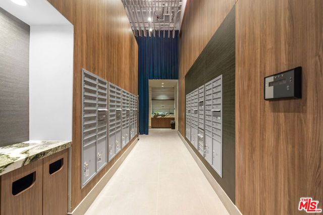 6250 Hollywood Boulevard 4E, Los Angeles, CA 90028