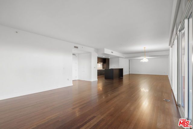 6250 Hollywood Boulevard 4E, Los Angeles, CA 90028