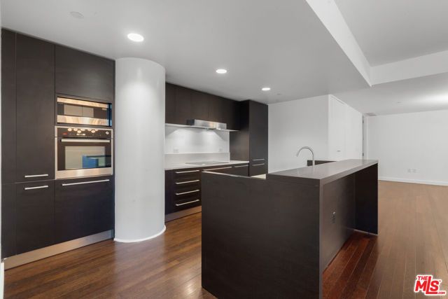 6250 Hollywood Boulevard 4E, Los Angeles, CA 90028