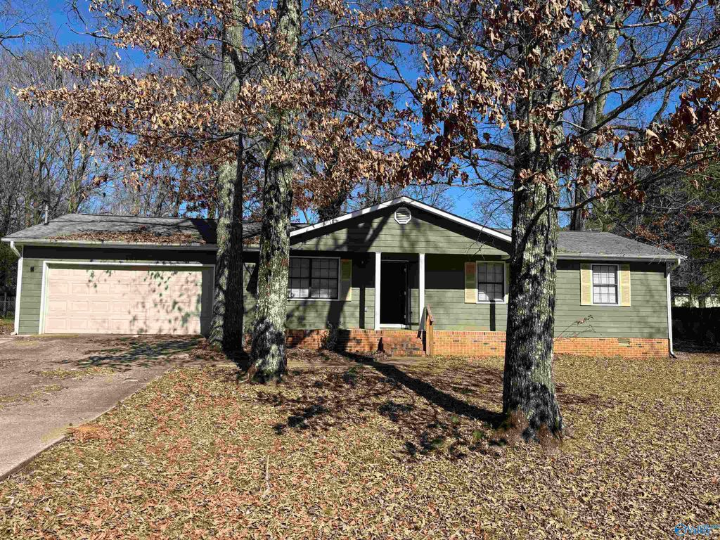 105 Gibbon Drive, Harvest, AL 35749