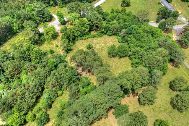 526 Airport Road, Copperhill, TN 37317
