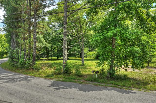 526 Airport Road, Copperhill, TN 37317
