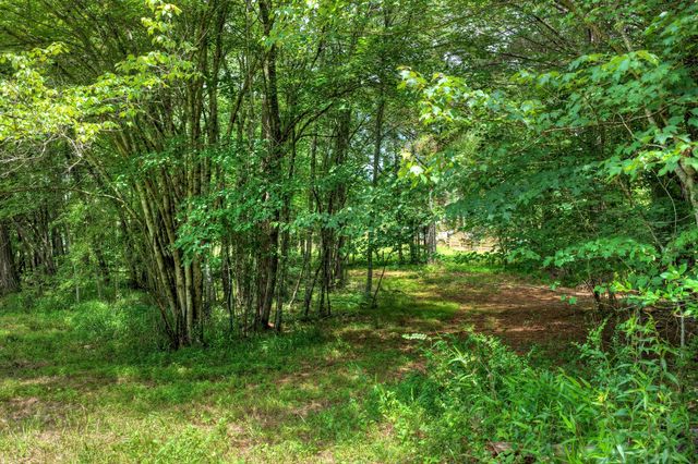 526 Airport Road, Copperhill, TN 37317