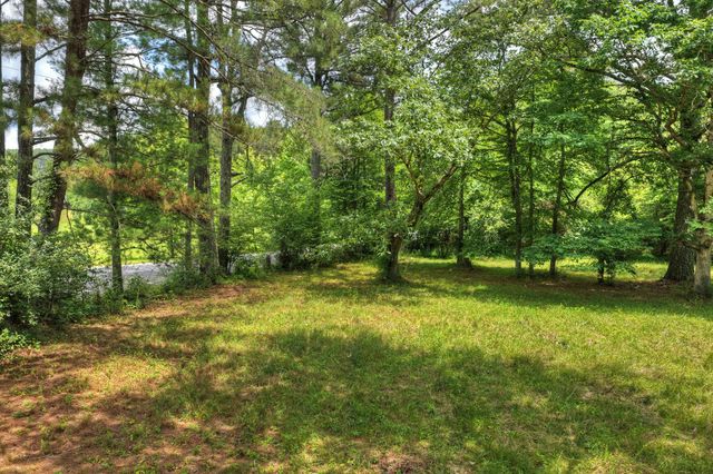 526 Airport Road, Copperhill, TN 37317
