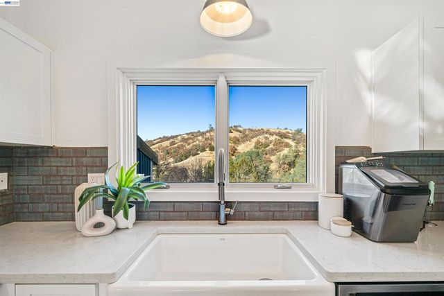 21000 Mines Rd., Livermore, CA 94550