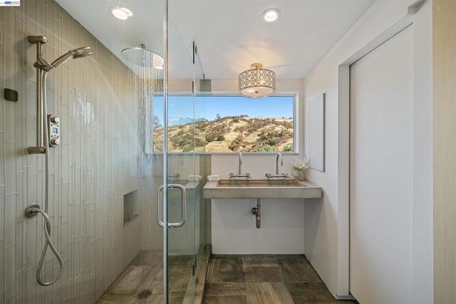 21000 Mines Rd., Livermore, CA 94550