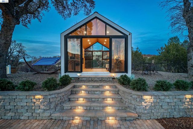 21000 Mines Rd., Livermore, CA 94550
