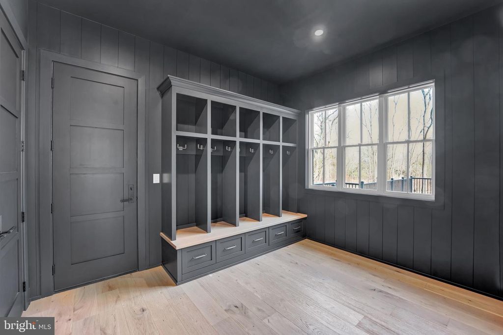 457 BROWNSBURG RD #W, Newtown, PA 18940