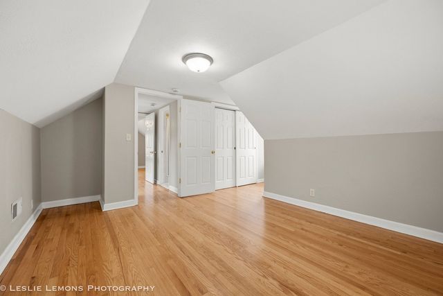 2332 N Leyden Avenue, River Grove, IL 60171
