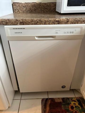 145 Lake Evelyn Drive, West Palm Beach, FL 33411