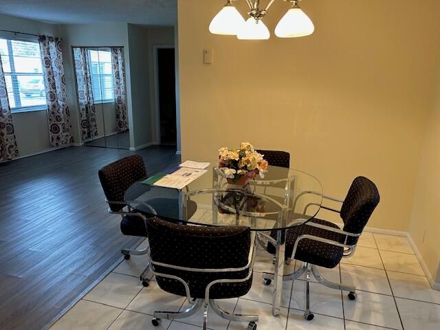 145 Lake Evelyn Drive, West Palm Beach, FL 33411