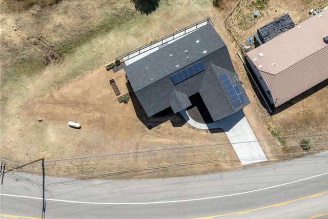 22612 Mariposa Road, Tehachapi, CA 93561