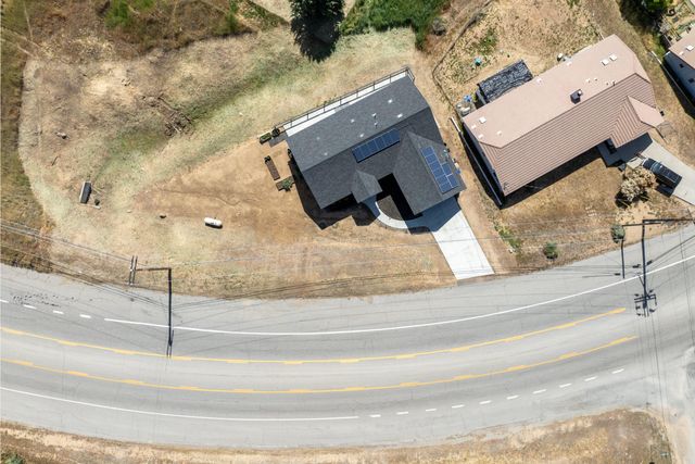 22612 Mariposa Road, Tehachapi, CA 93561