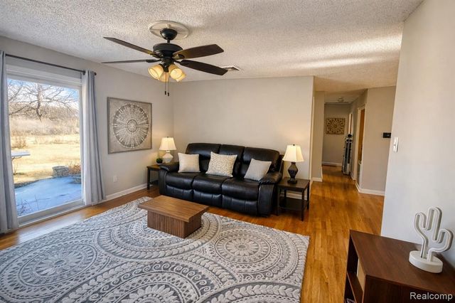 3132 Merwin Road, Lapeer, MI 48446