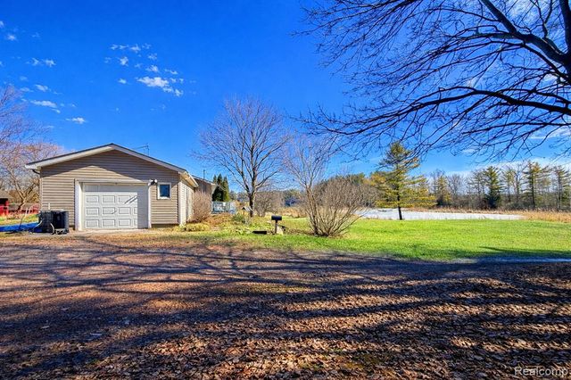 3132 Merwin Road, Lapeer, MI 48446