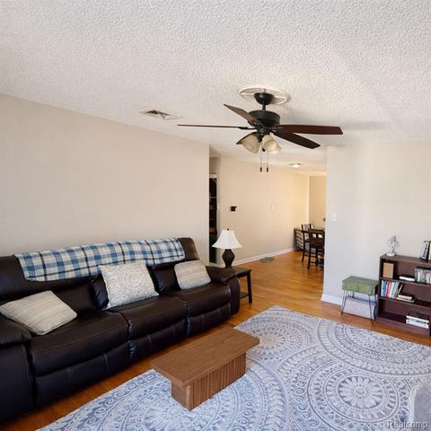 3132 Merwin Road, Lapeer, MI 48446