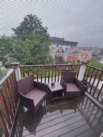 254 Spencer Ave 4, Chelsea, MA 02150