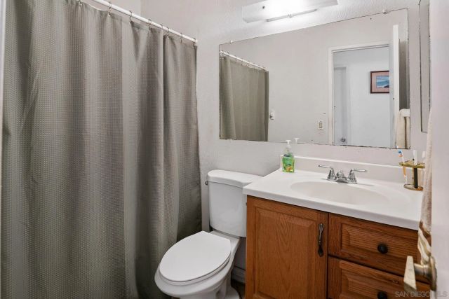 3521 Strawberry Place, Oceanside, CA 92056