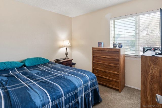 3521 Strawberry Place, Oceanside, CA 92056