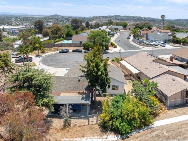3521 Strawberry Place, Oceanside, CA 92056