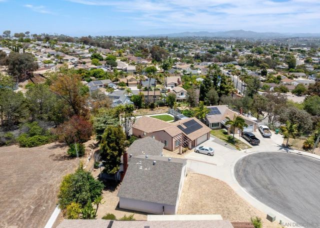 3521 Strawberry Place, Oceanside, CA 92056