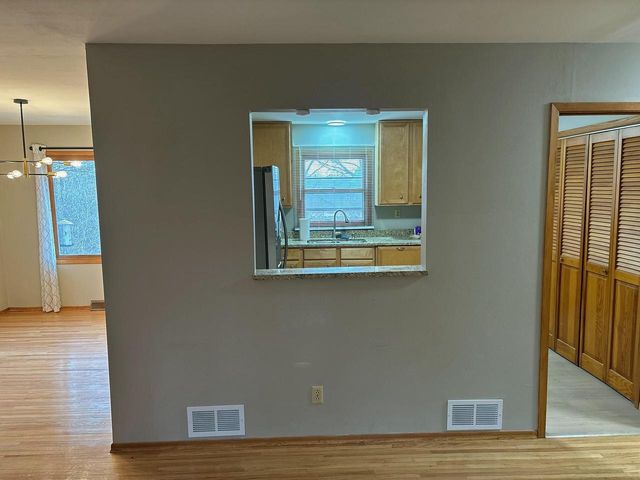 522 Burlington AVENUE, Twin Lakes, WI 53181