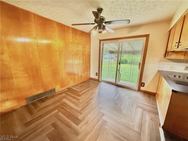 3241 State Route 43, Mogadore, OH 44260