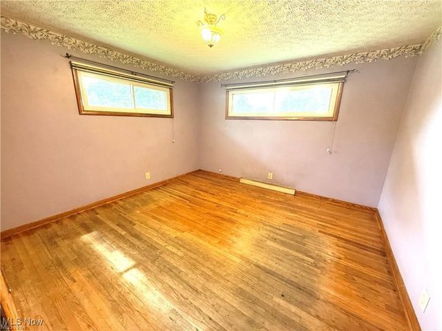 3241 State Route 43, Mogadore, OH 44260